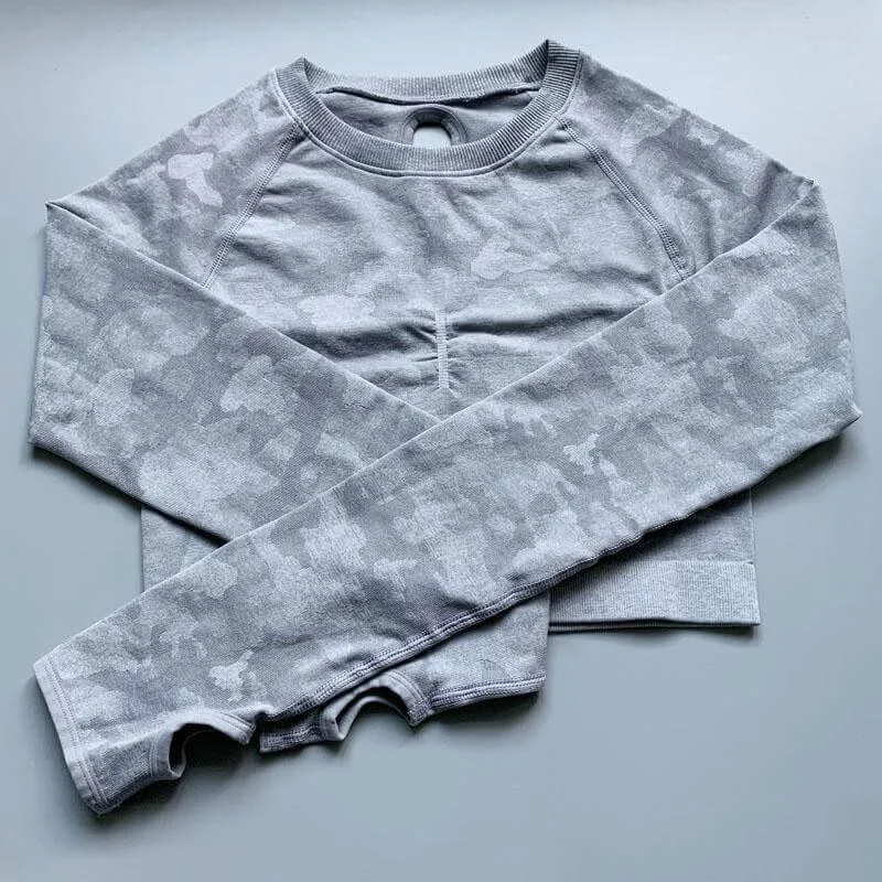 Light Grey / S / China